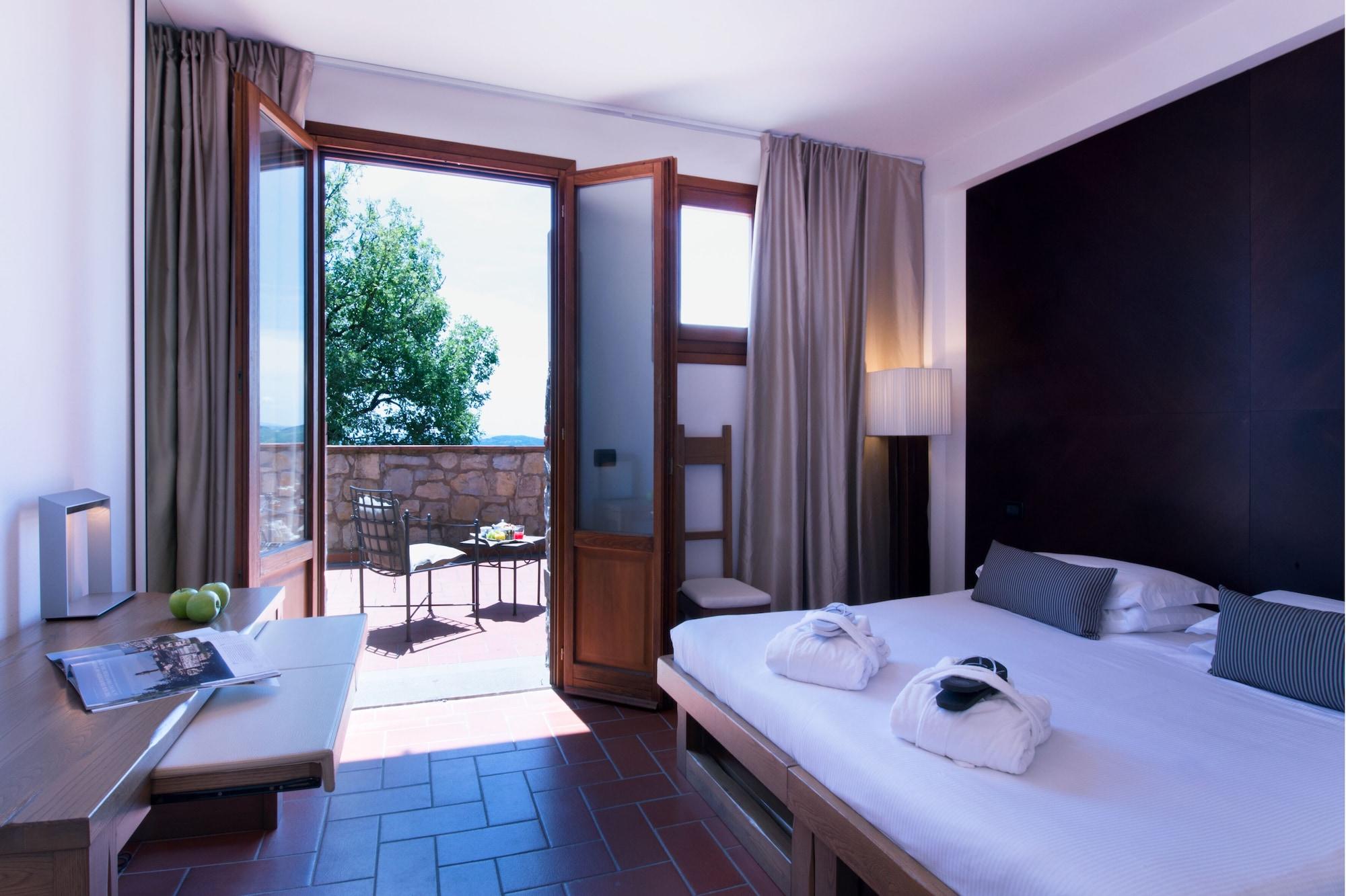 Cdh Radda Hotel 4*